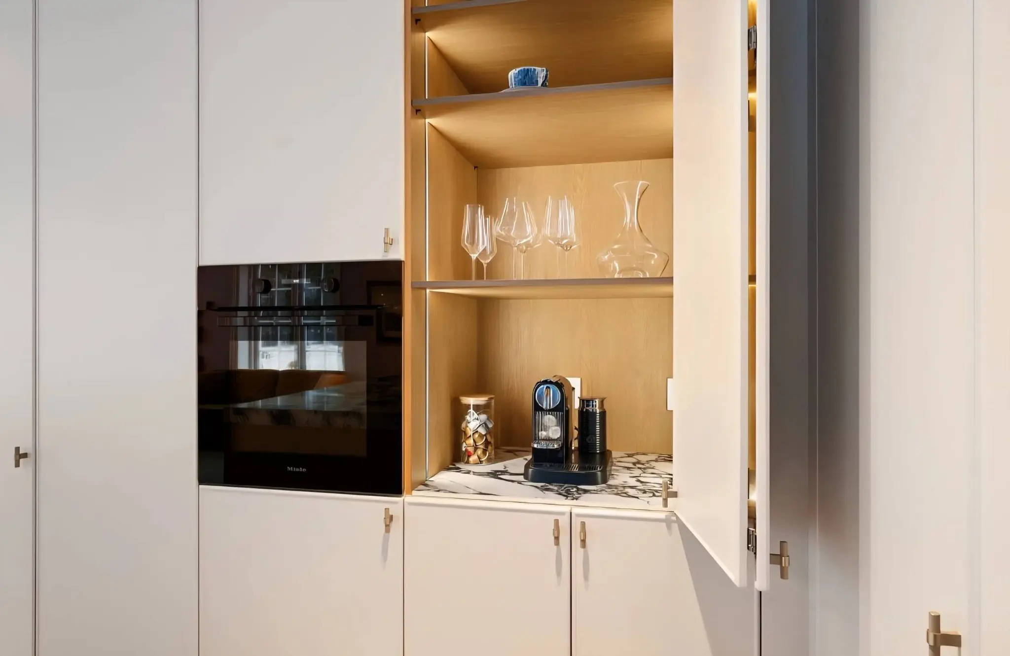 Moderne klassisk kjøkken - Bilde 4