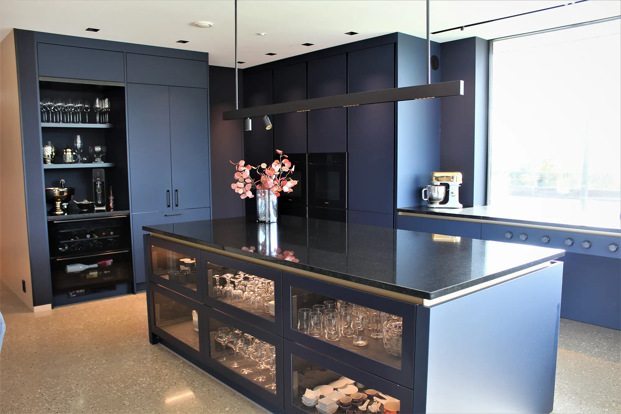 Kjøkken med integrert spiseplass